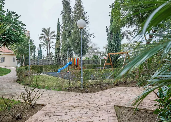 Sensacional Apt 2 Hab 2 Banos 4 Pax Aljarafe Metro