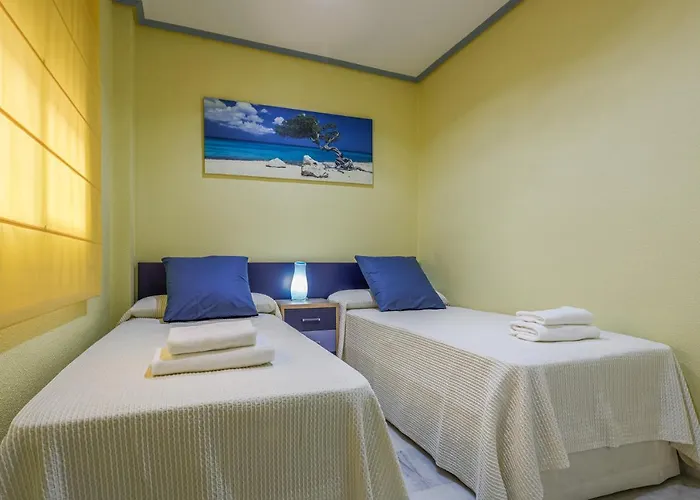 Sensacional Apt 2 Hab 2 Banos 4 Pax Aljarafe Metro
