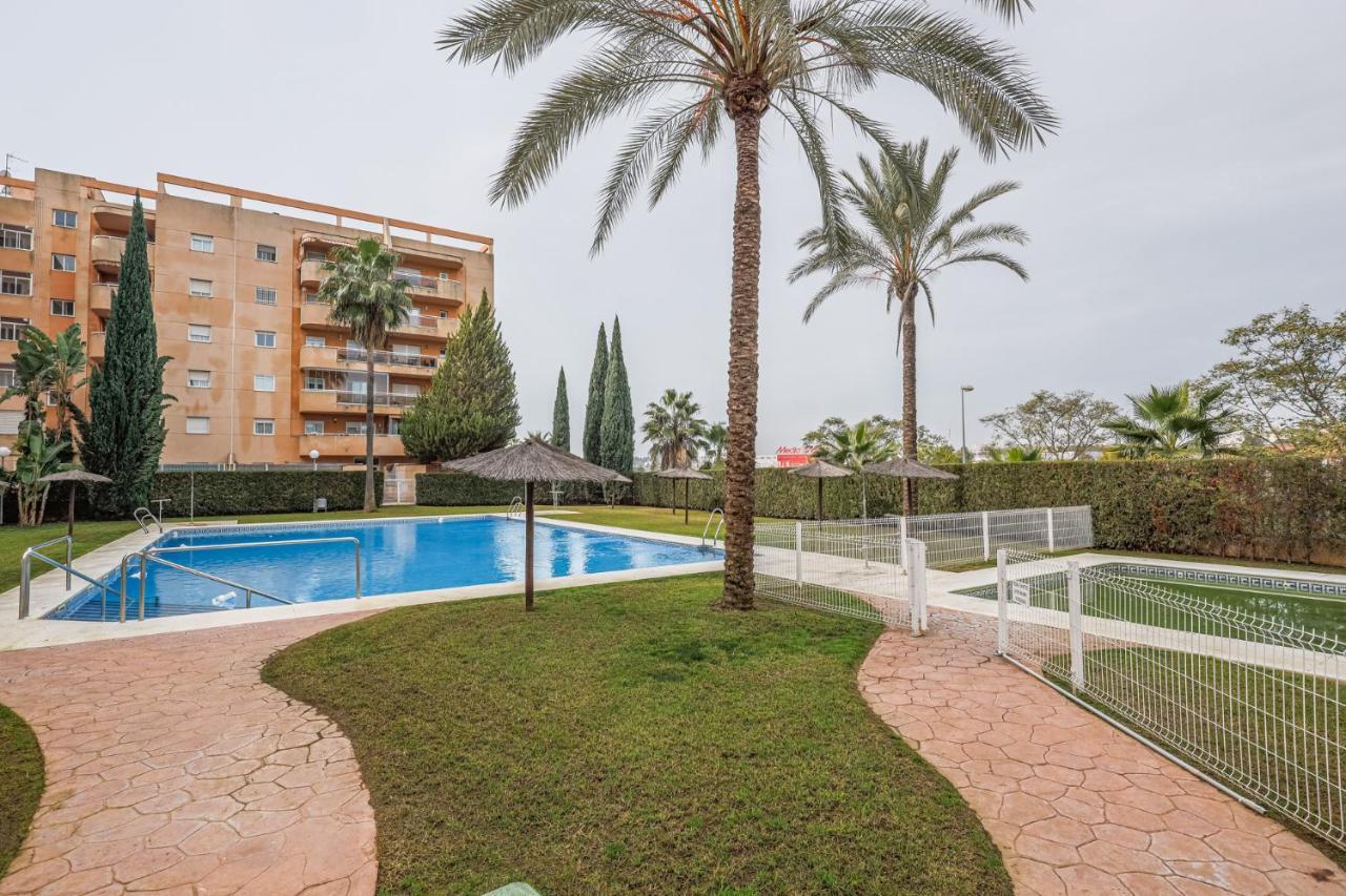 Sensacional 2 Hab 2 Banos 4 Pax Aljarafe Metro San Juan de Aznalfarache