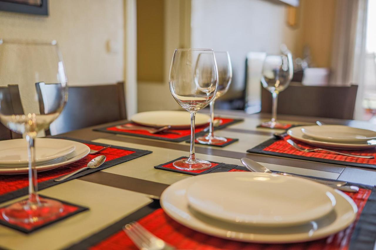 Sensacional 2 Hab 2 Banos 4 Pax Aljarafe Metro Apartment *