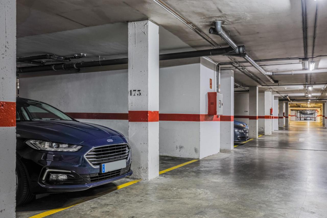 Sensacional 2 Hab 2 Banos 4 Pax Aljarafe Metro Apartment *