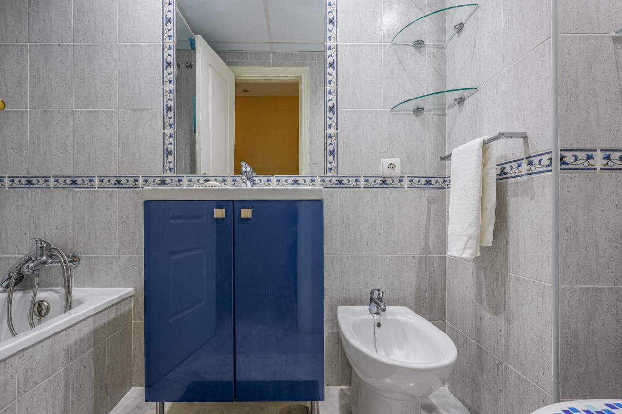 Sensacional 2 Hab 2 Banos 4 Pax Aljarafe Metro * San Juan de Aznalfarache
