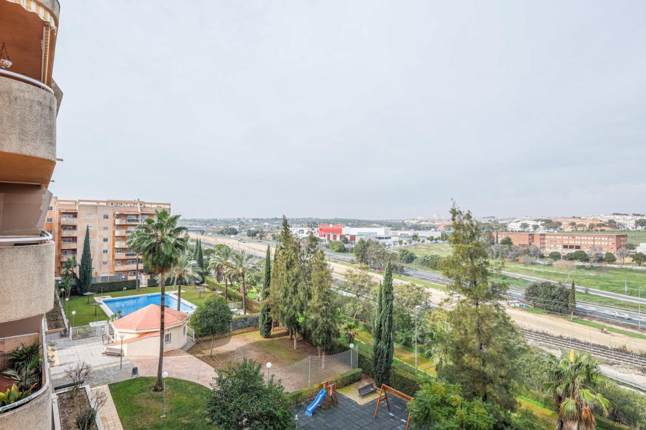 Apartment Sensacional 2 Hab 2 Banos 4 Pax Aljarafe Metro San Juan de Aznalfarache