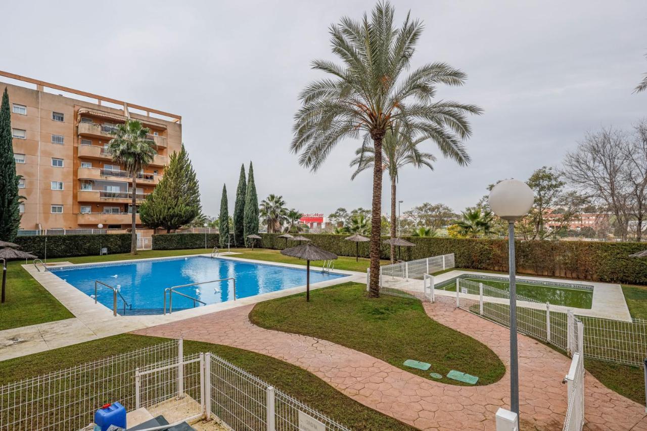 Sensacional 2 Hab 2 Banos 4 Pax Aljarafe Metro San Juan de Aznalfarache