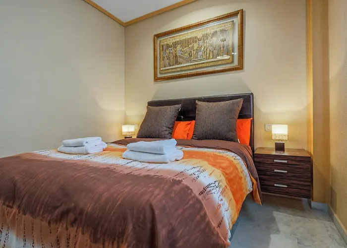 Sensacional Apt 2 Hab 2 Banos 4 Pax Aljarafe Metro